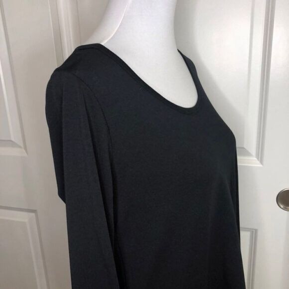Lularoe Solid Black Long Sleeve T-shirt - Picture 8 of 11